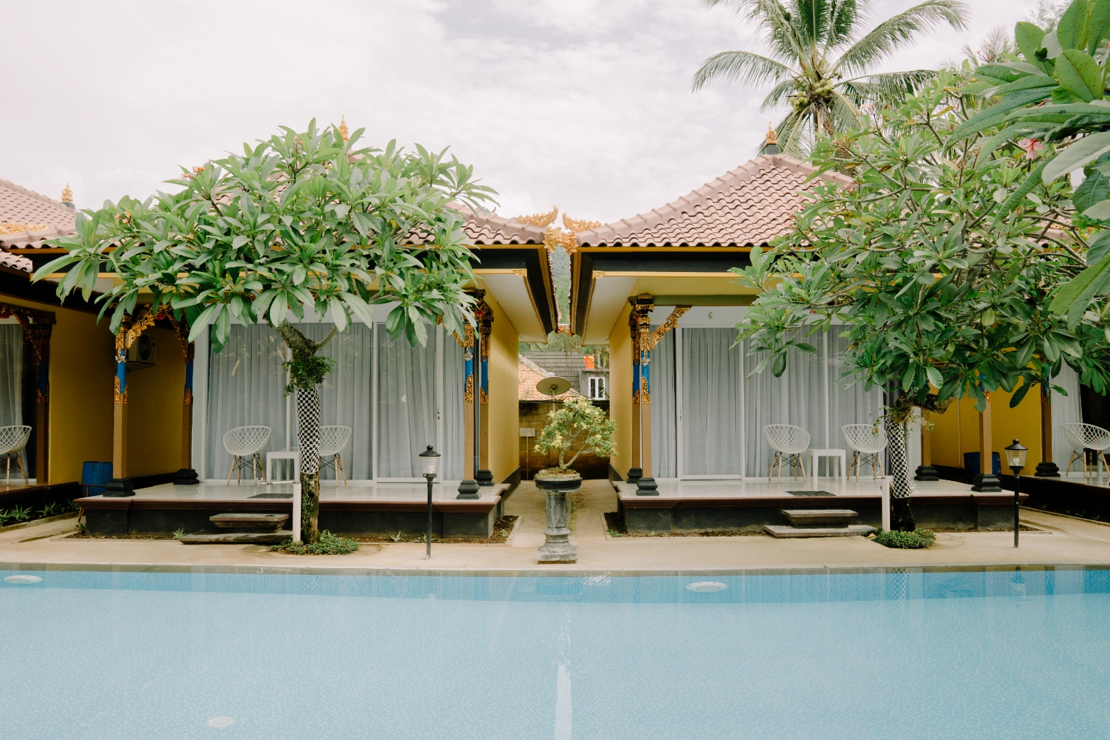 Deluxe Pool View Villas